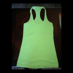 Lululemon tank